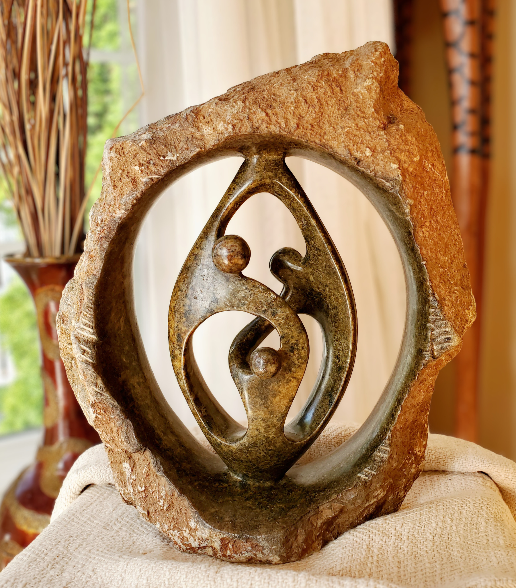 Ukama Family Of 3 Sculpture