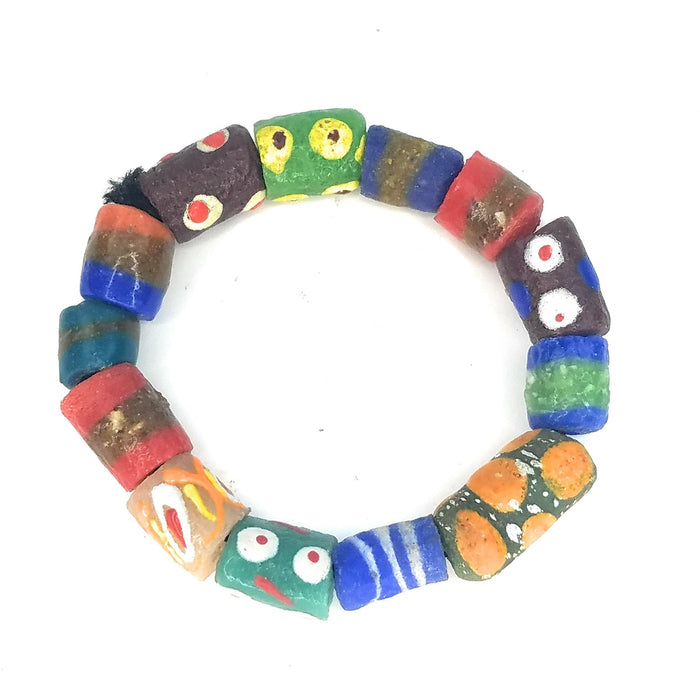 Take Home Craft: Kwanzaa Bracelet (ages 4-7), Livingston Public Library, 13  December 2021