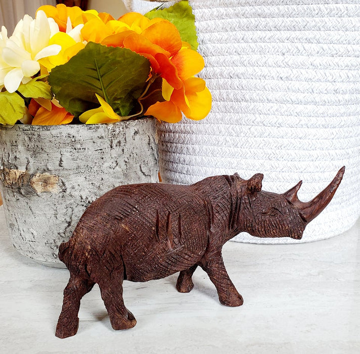 Hand-Carved Ironwood Rhino Sculpture – Shona Art from Zimbabwe